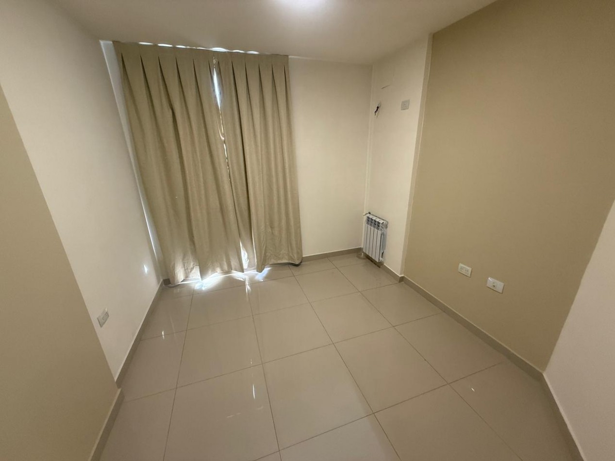 Depto 2 dorm, 2 baños, balcon y cochera