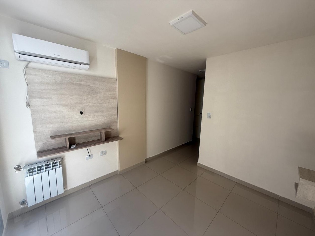 Depto 2 dorm, 2 baños, balcon y cochera