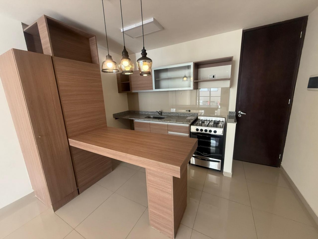 Depto 2 dorm, 2 baños, balcon y cochera