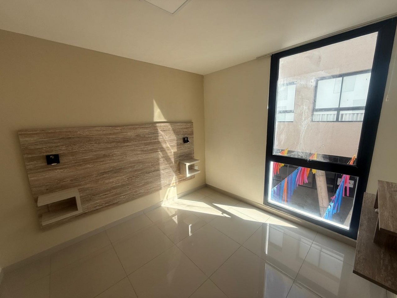 Depto 2 dorm, 2 baños, balcon y cochera