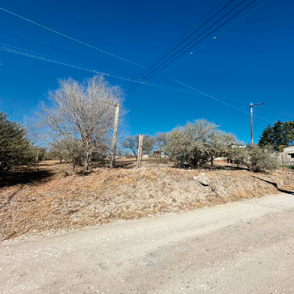 Amplio lote en San Antonio de Arredondo