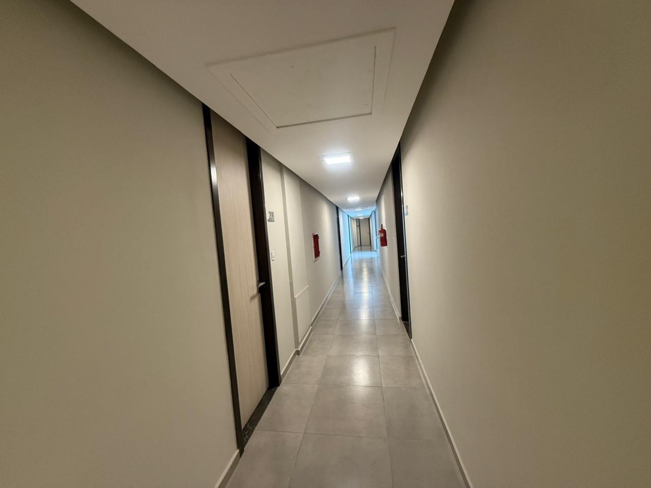 Amplio y moderno dpto centrico. Excelente ubicacion.