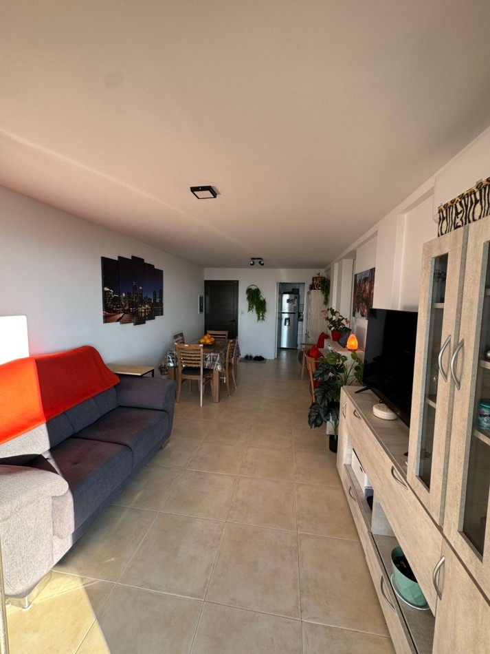 Depto. de Categoria. 2 habitaciones, 2 baños, balcon terraza, cochera y pileta climatizada. 