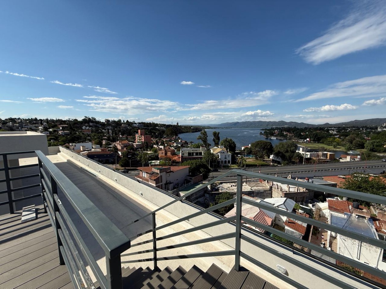 Departamento de 2 dormitorios, con vista al lago