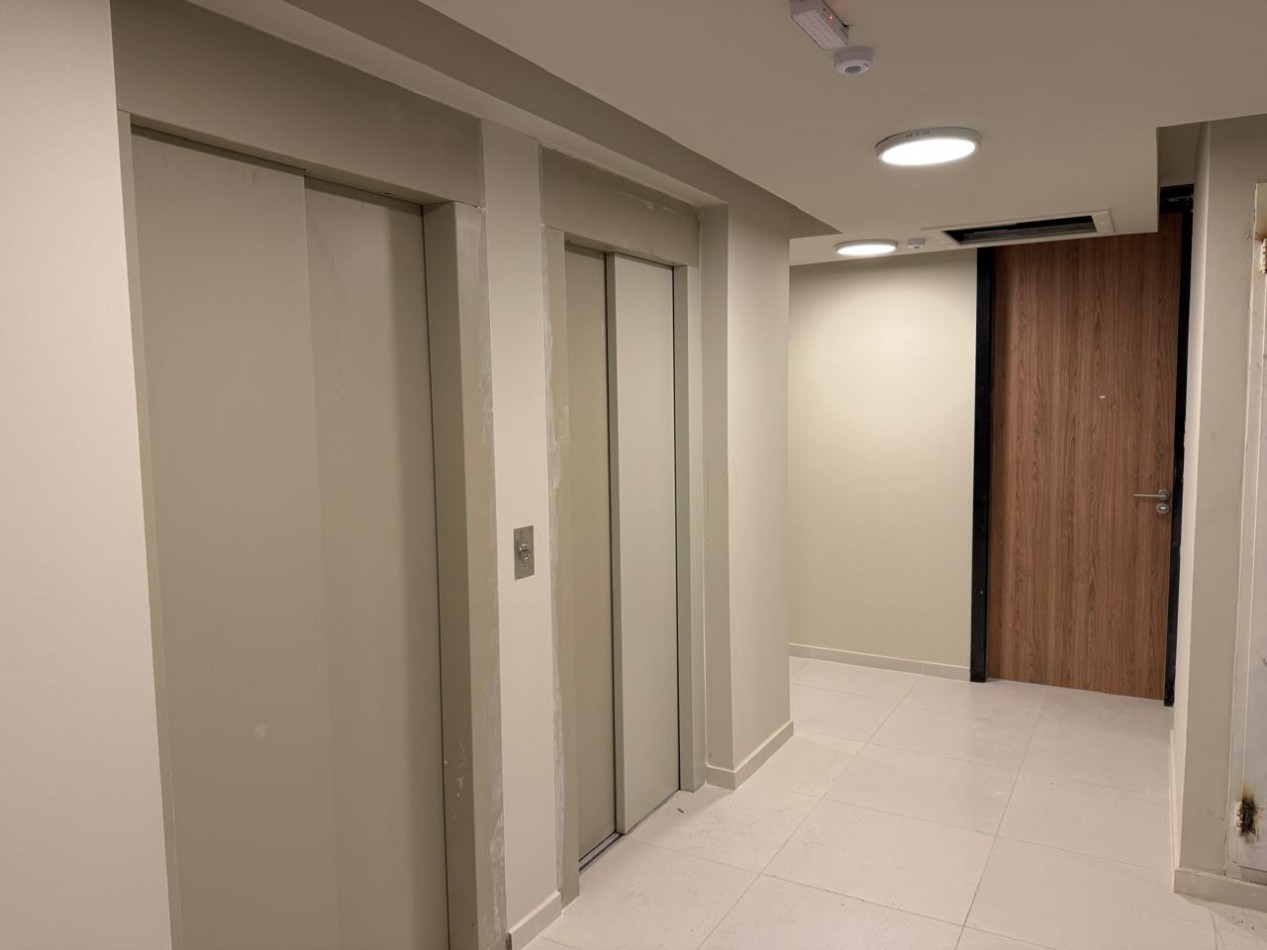 Departamento de 2 dormitorios, con vista al lago