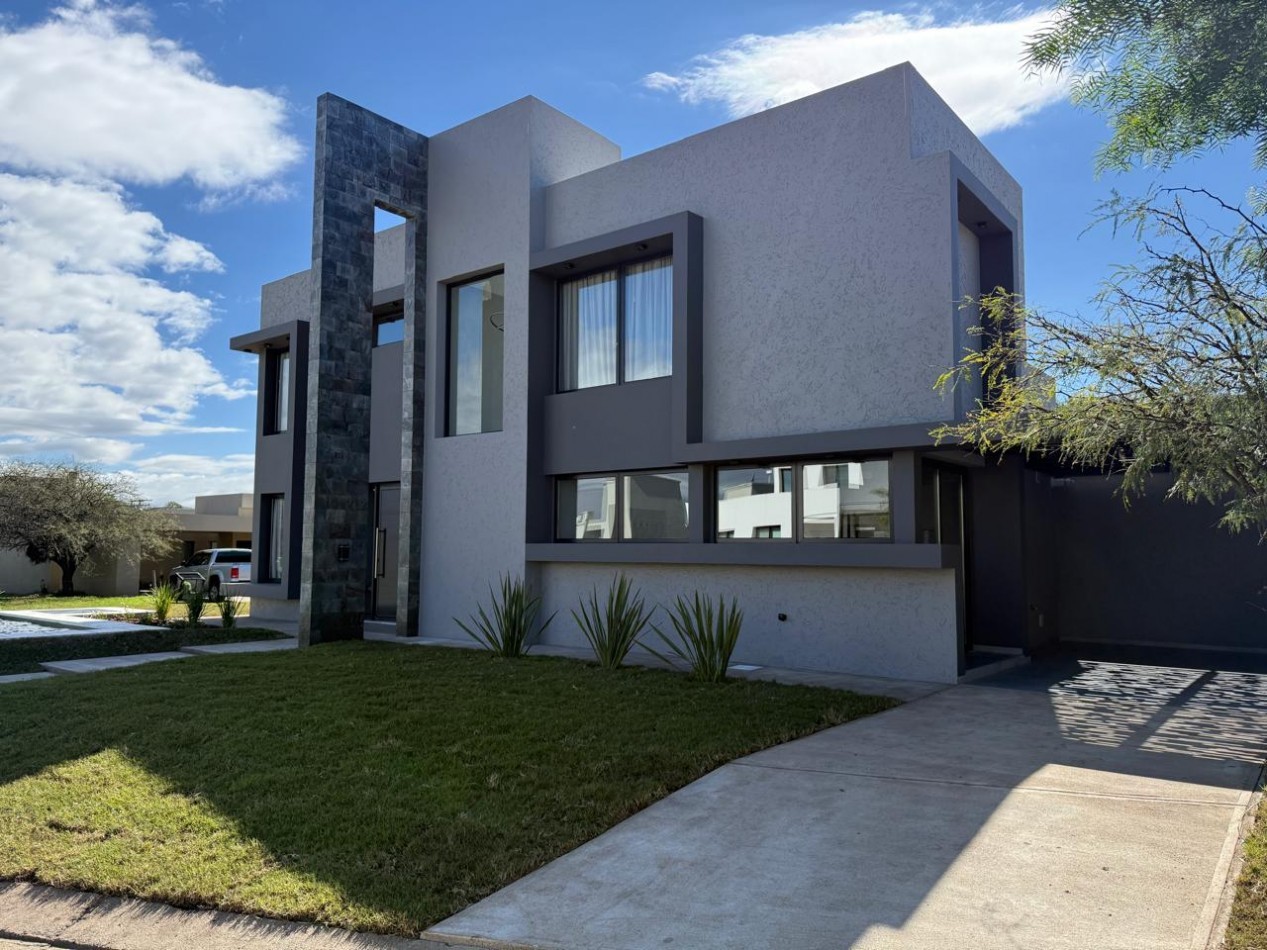 Casa a estrenar, 2 dormitorios, Las Cañitas Malagueño
