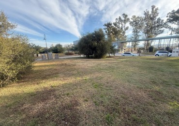 Hermoso lote esquina, 432 mts, proximo al ingreso. Barrio Las Cañitas.