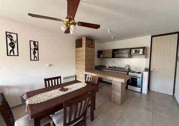 Alquiler anual, un dormitorio, amoblado.