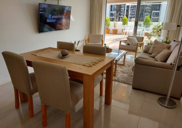 Amplio dpto. de 2 dorm, 2 baños y terraza propia.