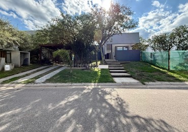 Moderna casa a estrenar, 2 dormitorios.