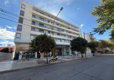Cochera en pleno centro. Edificio Cibeles